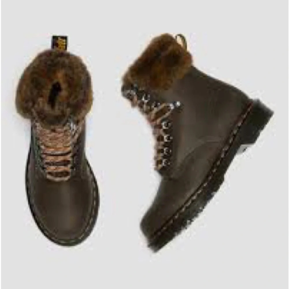 Dr Martens 1460 Serena Collar Warm Wair Doc Boots BNWT US11